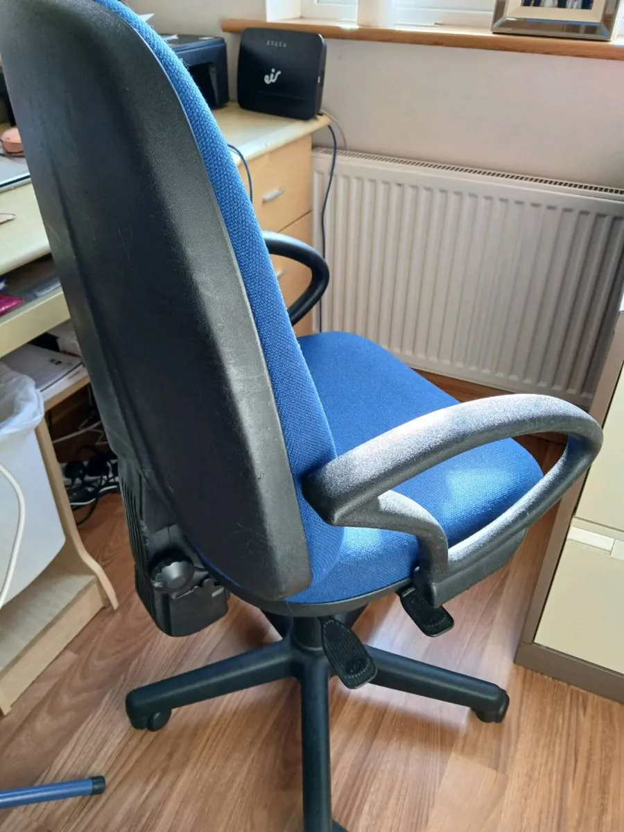 Office Chair - Image 2