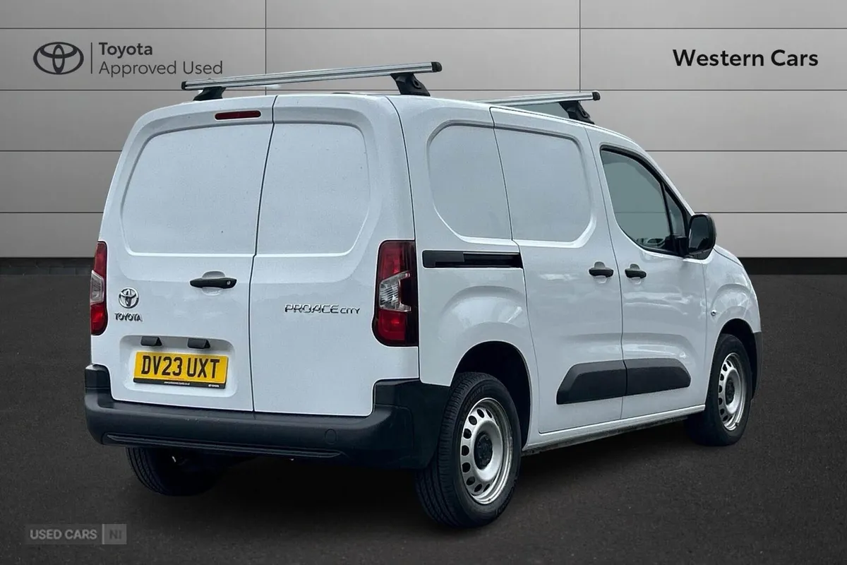 Toyota Proace City 1.5 BlueHDi Active Short Panel - Image 2