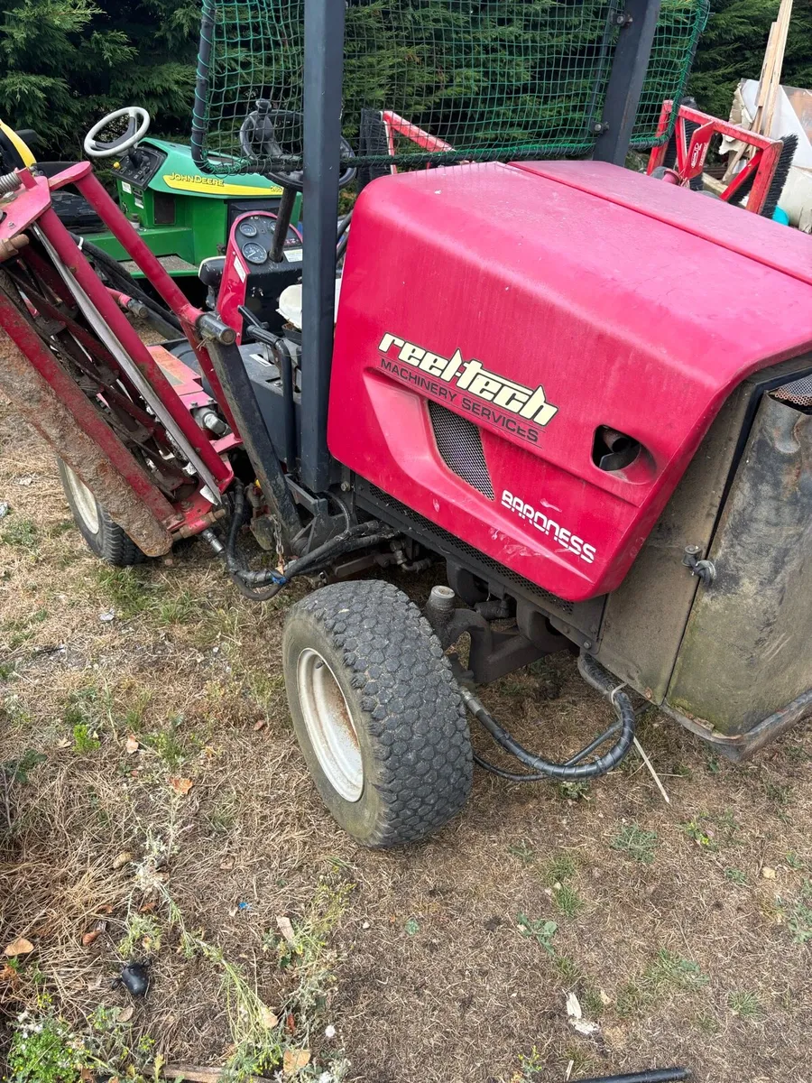 Commercial cylinder mower - Image 3