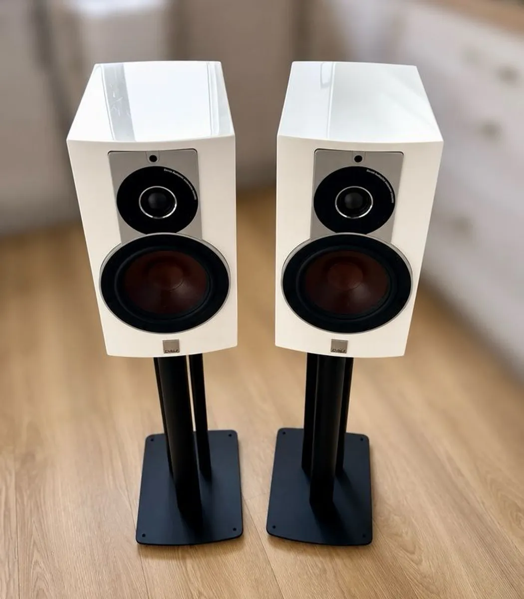 DALI Rubicon 2 (White) + Stands - Image 1