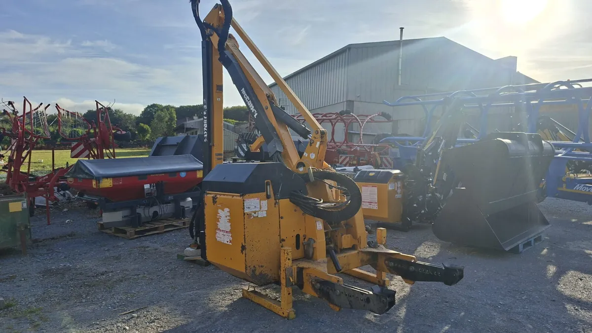 McConnel 7700T 2010 Hedge cutter - Image 1