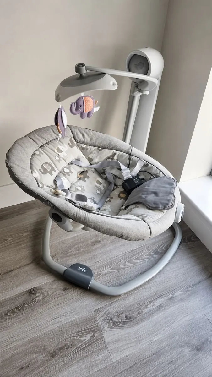 Joie serina swivel chair - Image 2
