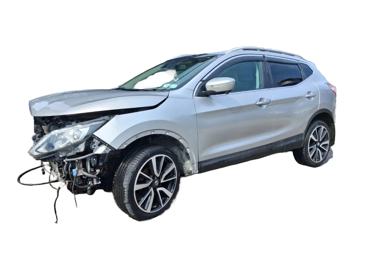 2014 NISSAN QASHQAI For Breaking/Dismantling - Image 3