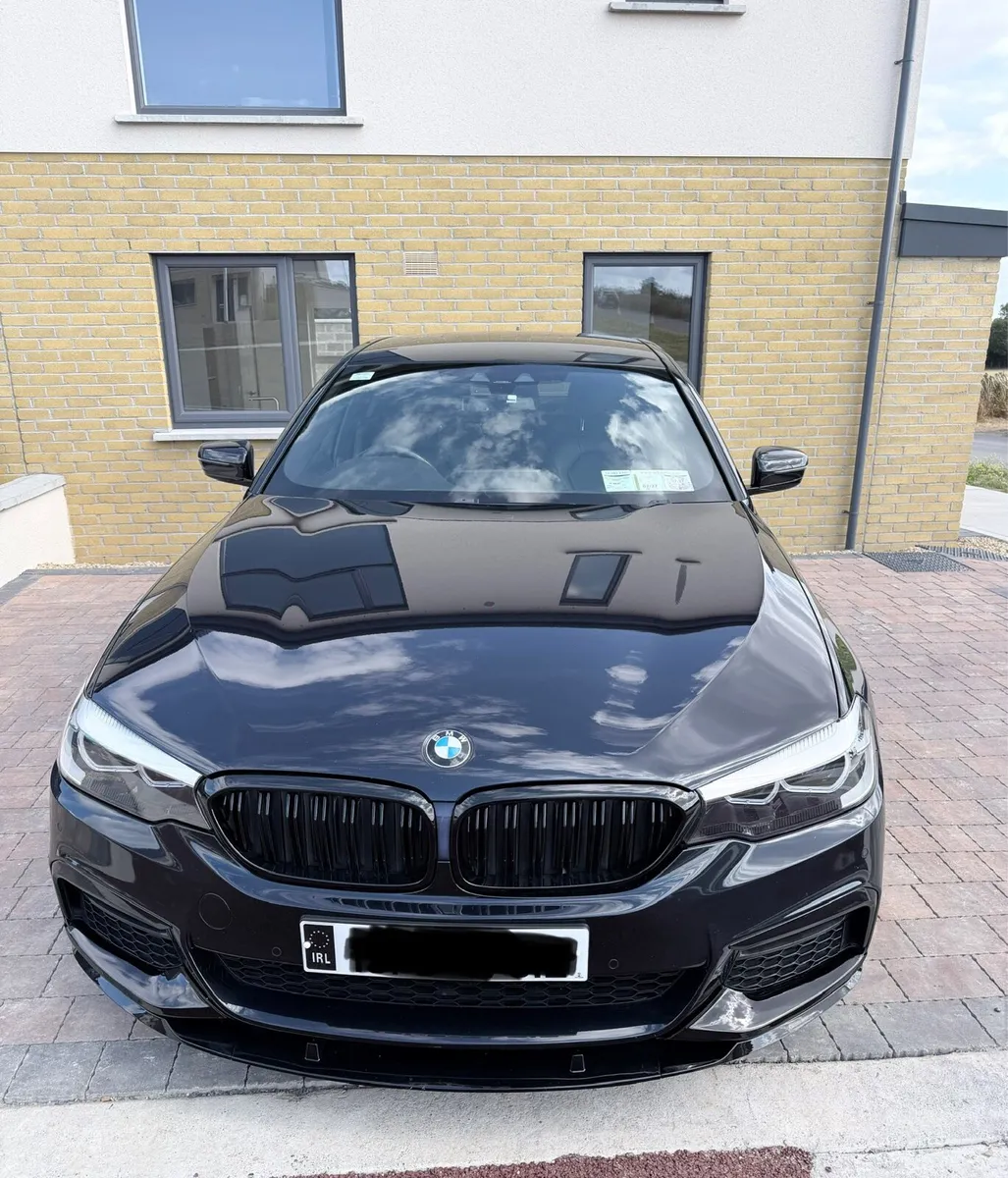 Car - Image 1
