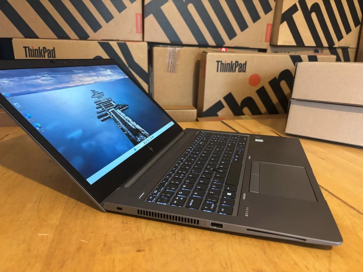 HP zBook 15u Workstations-32Gb Ram-i7-Graphics - Image 2