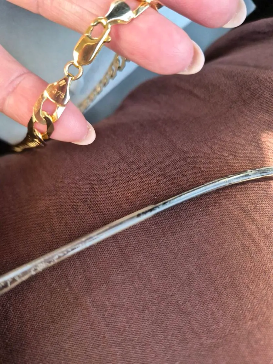 Gold chain - Image 3