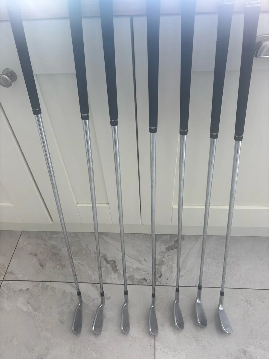 Ping G430 right hand iron set - Image 1