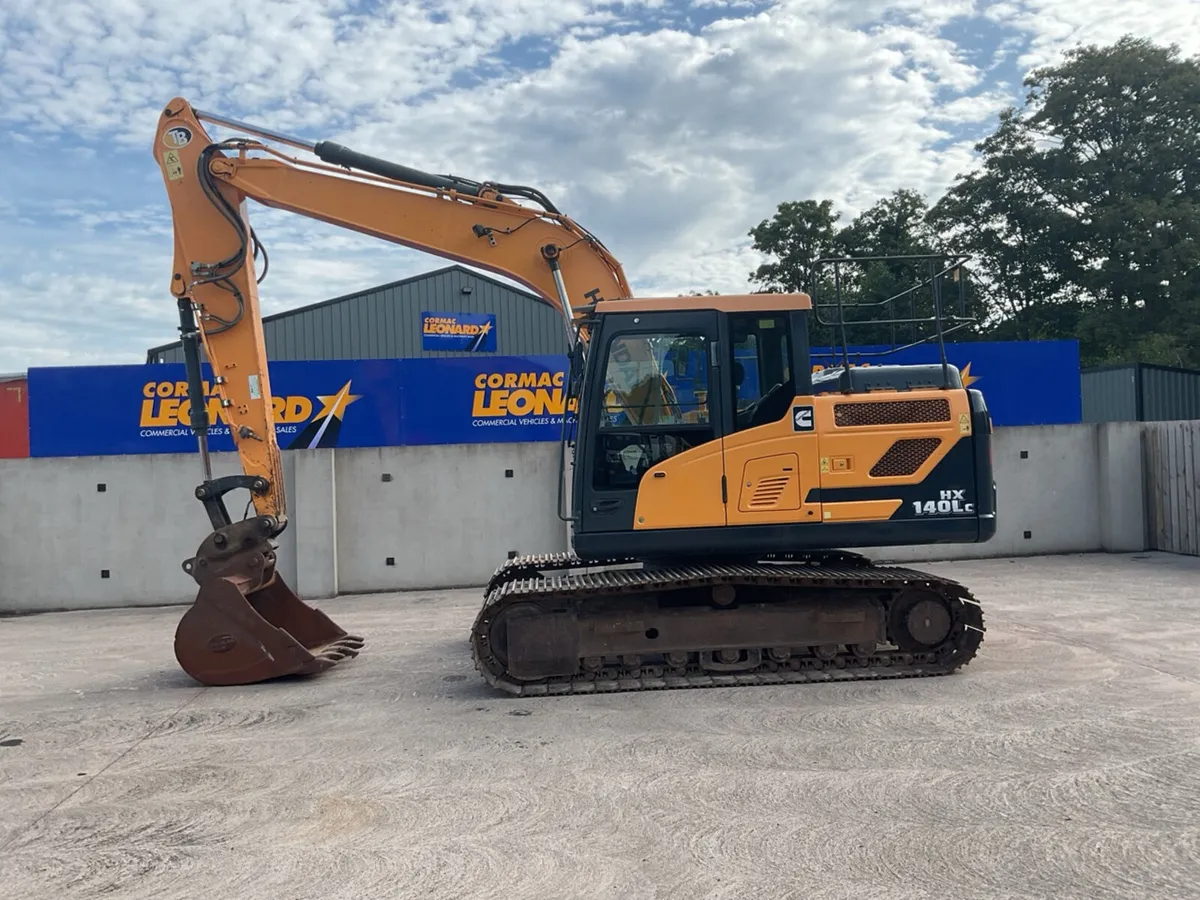 2021 HYUNDAI HX140LC Tracked Excavator - Image 3