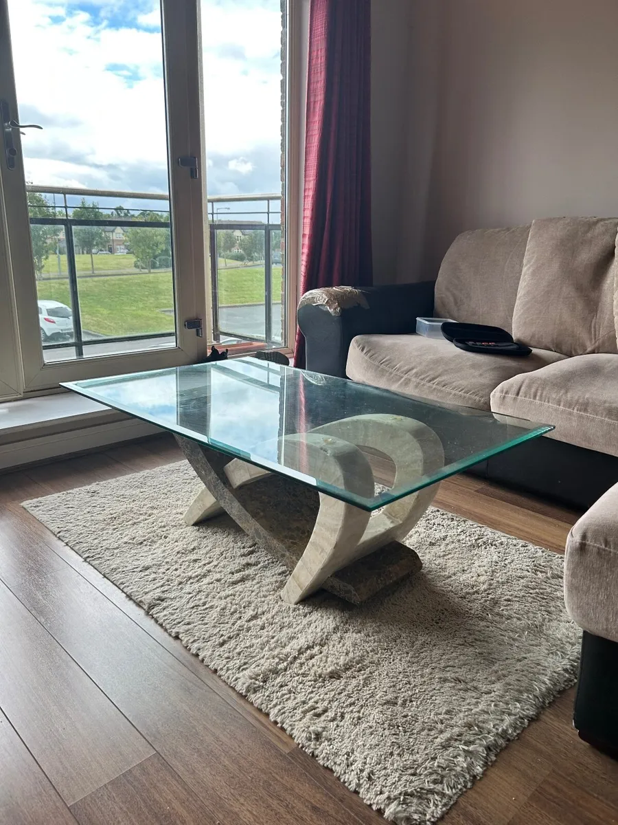 Coffee table - Image 1