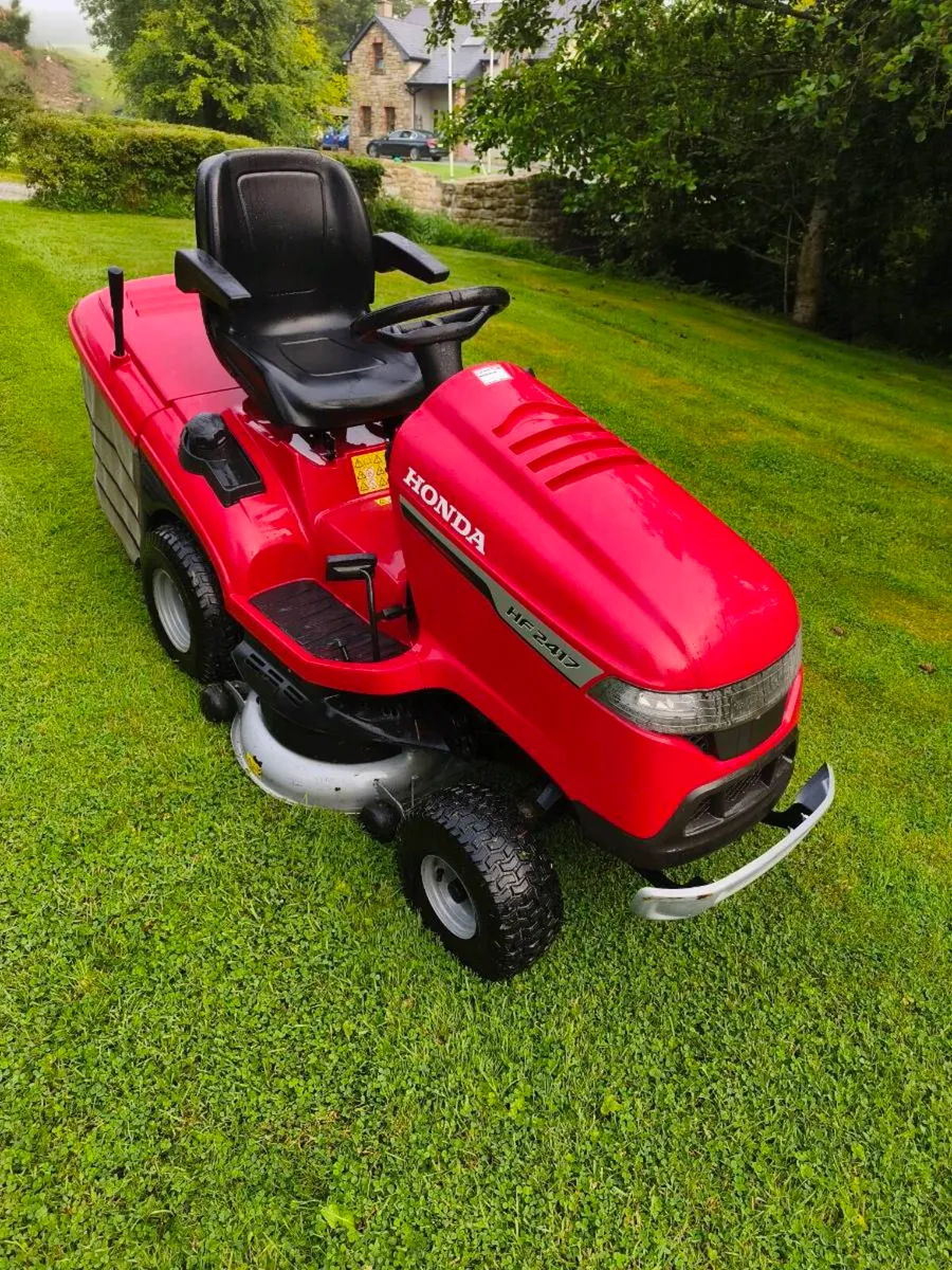 Ride on mower - Image 4
