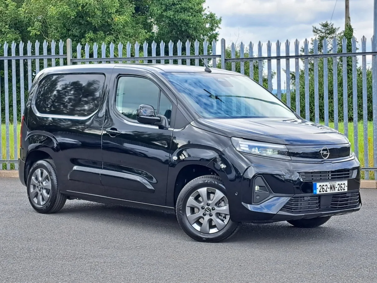 Opel Combo SPORTIVE L1H1 1.5TD 130BHP AUTOMATIC**T - Image 3