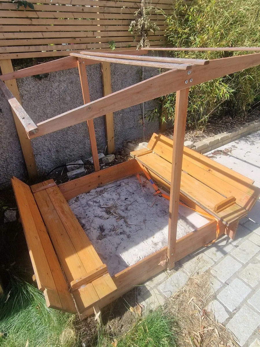 Covered Sand Pit With Closeable Wooden Cover - Image 1