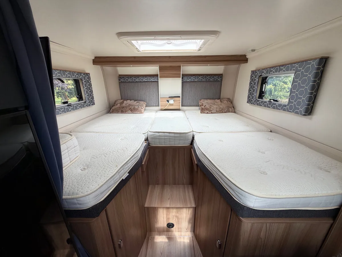 2017 SWIFT ESCAPE 684 LOW PROFILE R.H.D - Image 2