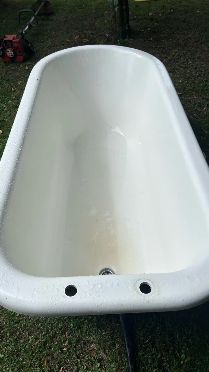 Bathroom ware - Image 2