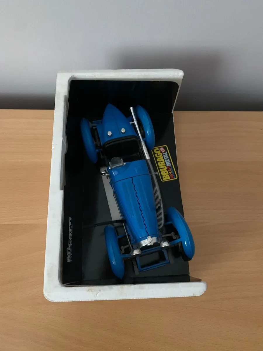 Bugatti Type 59 (1934) 1/18 Burago Model Car - Image 4