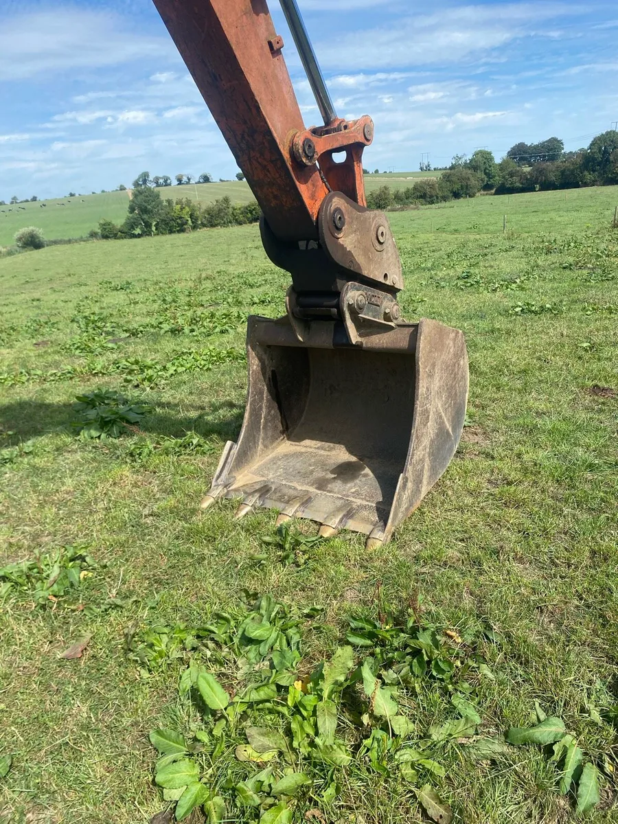 Hitachi EX165 - Image 4