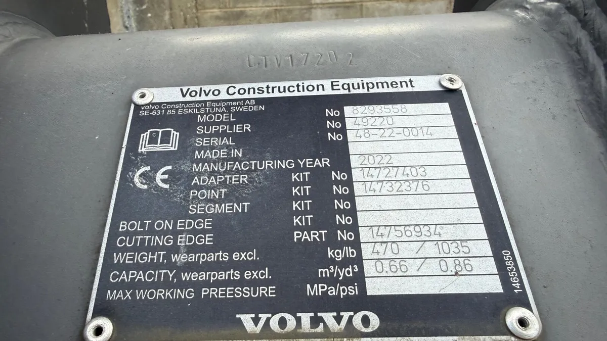 Volvo Digging Bucket - 0.66m3 - Image 2