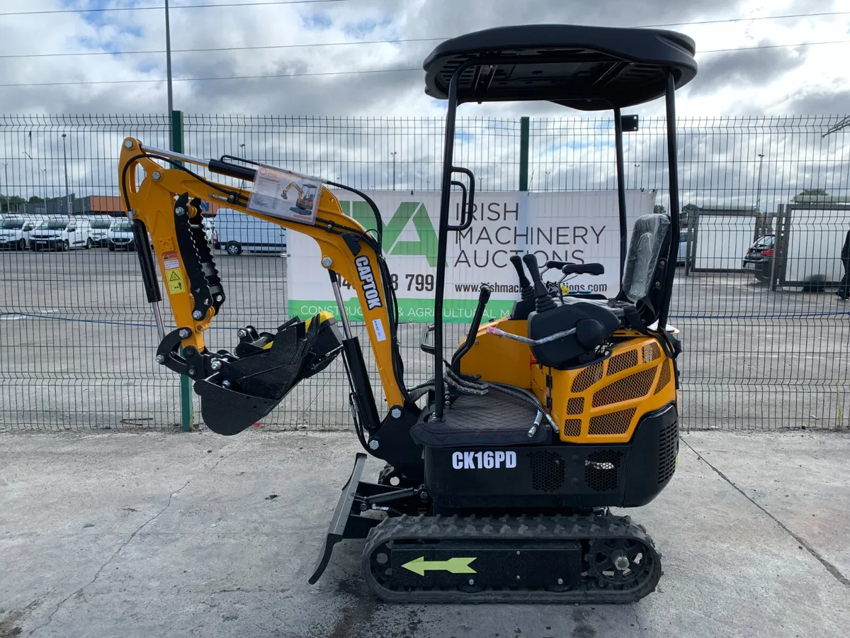 LANDSCAPING MACHINERY FOR AUCTION - NAAS - Image 4