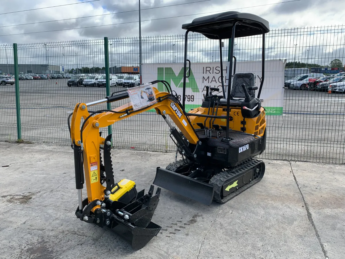 LANDSCAPING MACHINERY FOR AUCTION - NAAS - Image 3