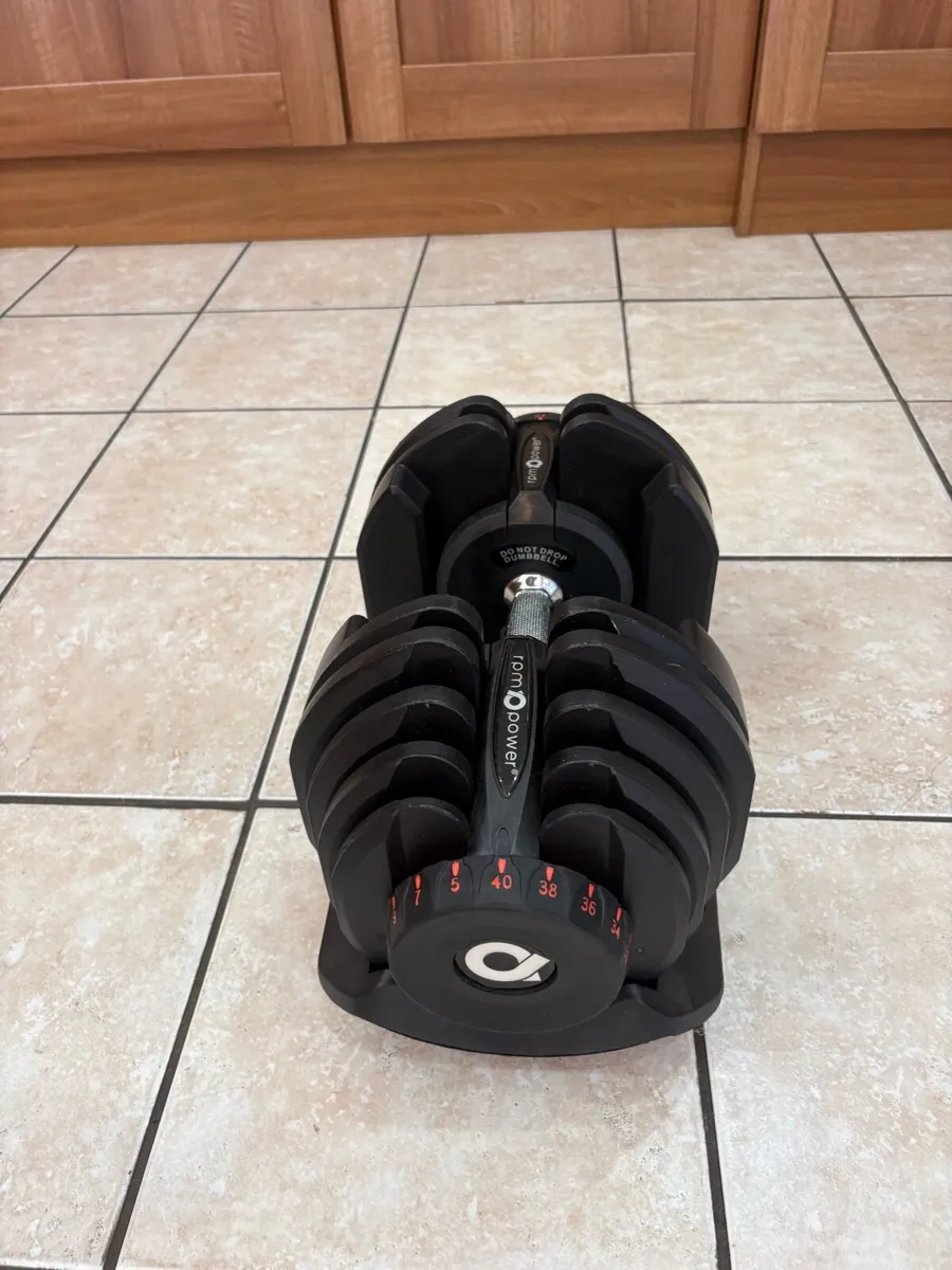 Selectable Dumbbell 1 X 2.5-40kg, WORKS PERFECT!! - Image 4