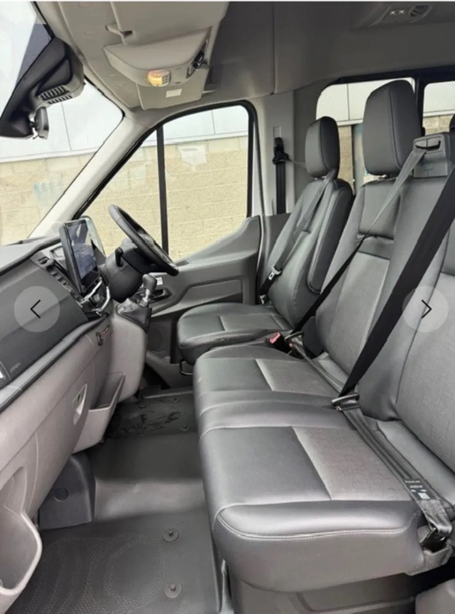 Ford Transit 17 Seater WAV Minibus - Image 4