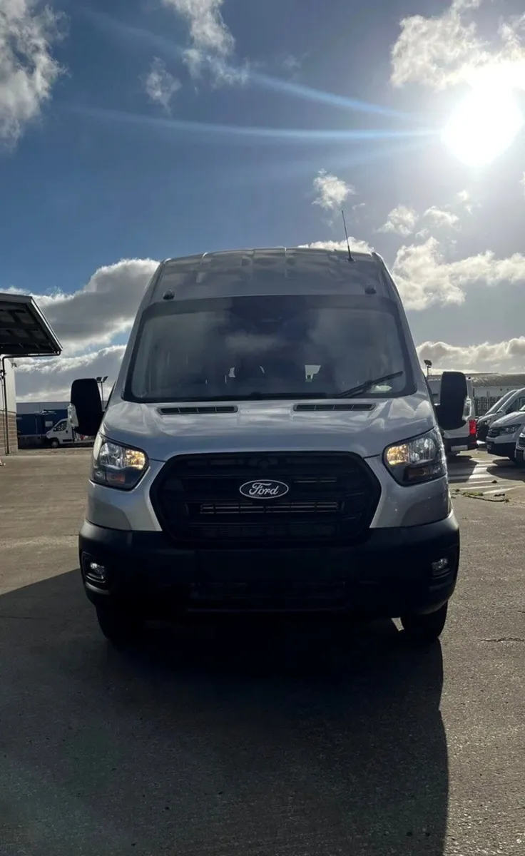 Ford Transit 17 Seater WAV Minibus - Image 2