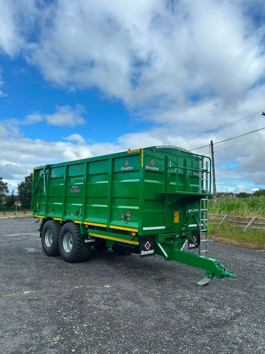 New Broughan 20x8x6 Grain Trailer - Image 1