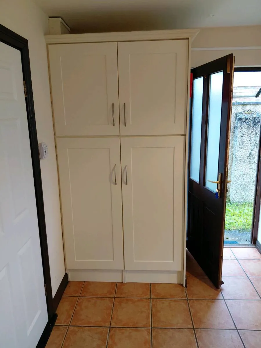 Kitchen - Image 2