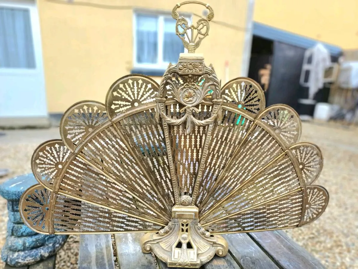 1960/70s Brass Peacock Firescreen - Image 2