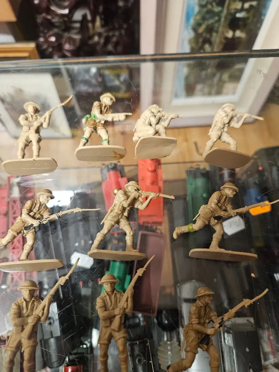Airfix British WW2 8th Army - Image 2