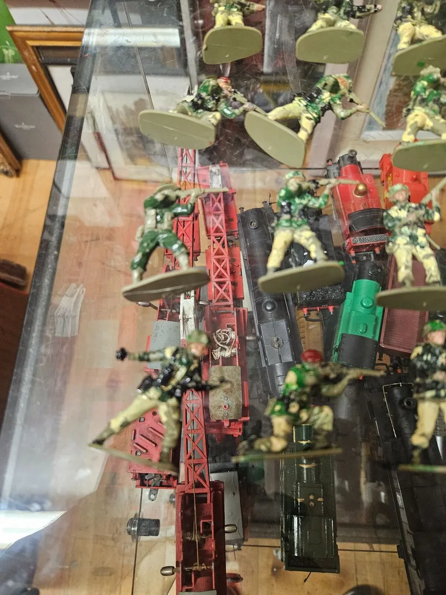 Airfix British WW2 Paratroopers - Image 2