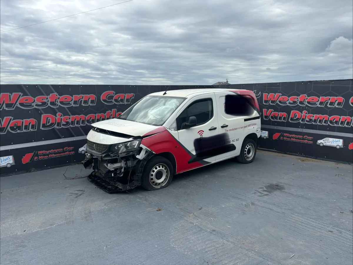 201 Peugeot partner 1.6hdi for dismantling