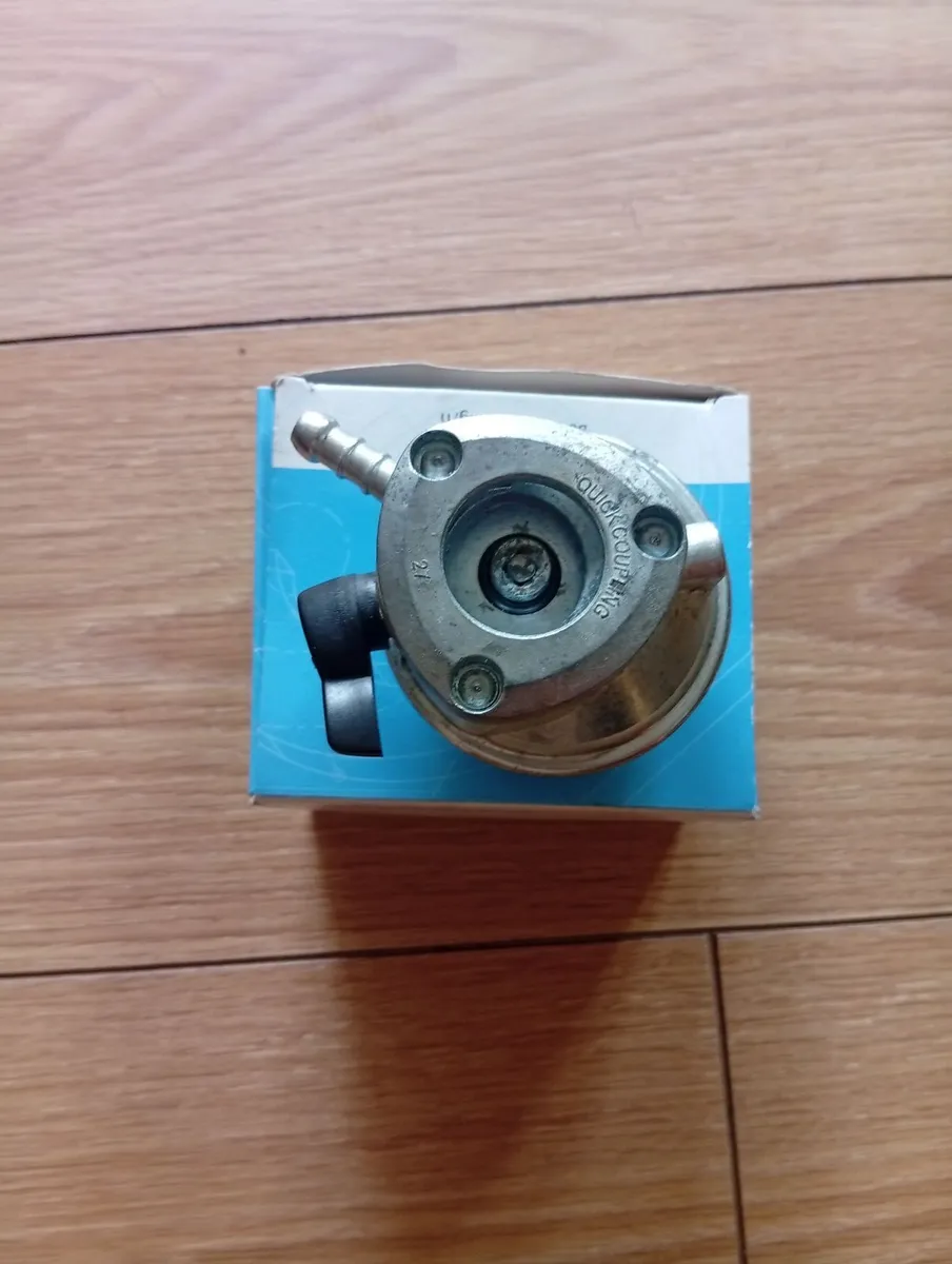 Propane Butane gas Clip Regulator 27mm 37mbar - Image 4