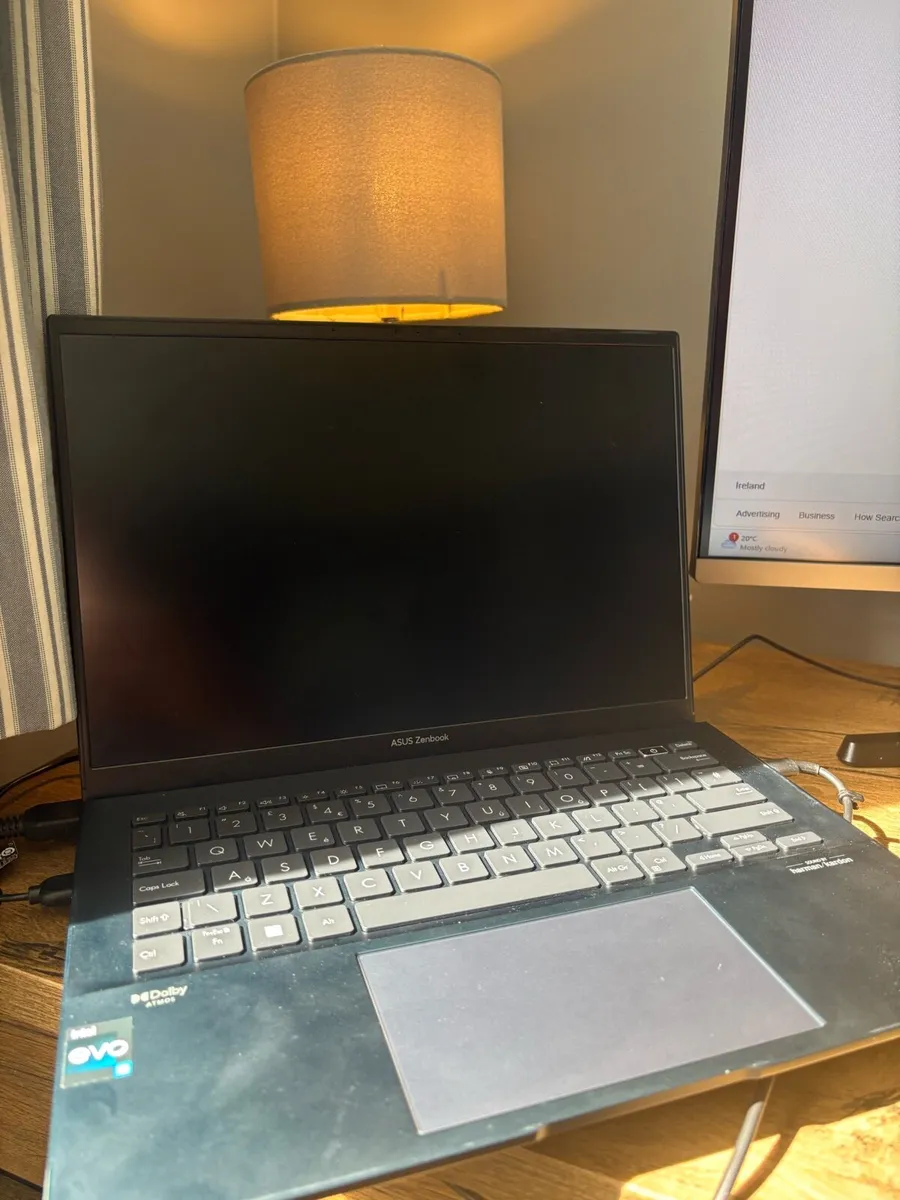 Asus Zenbook S 13  512GB Inch as new - Image 1