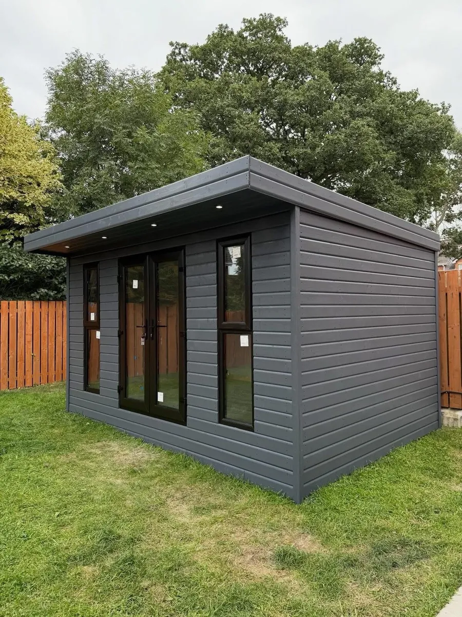 Timber garden room - Image 4