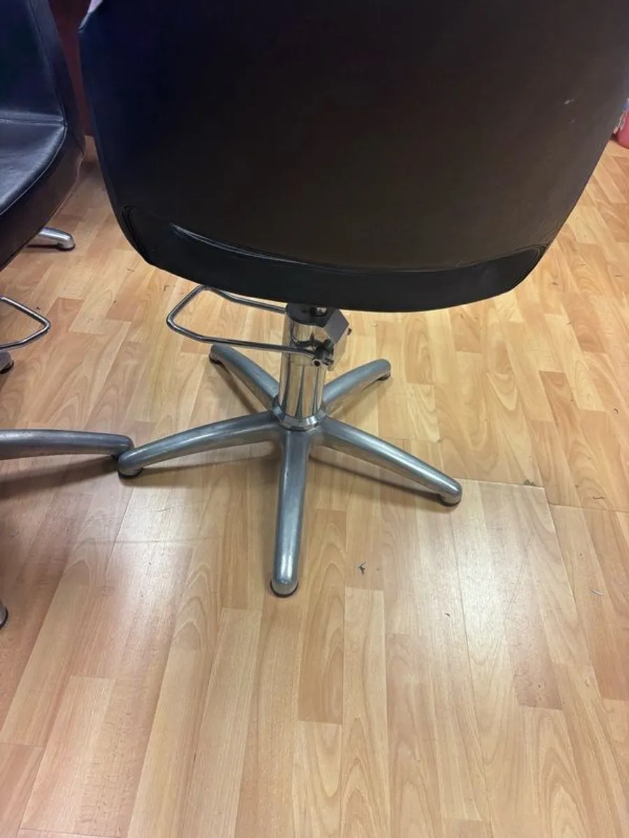 Salon Chairs x 6 - Image 3