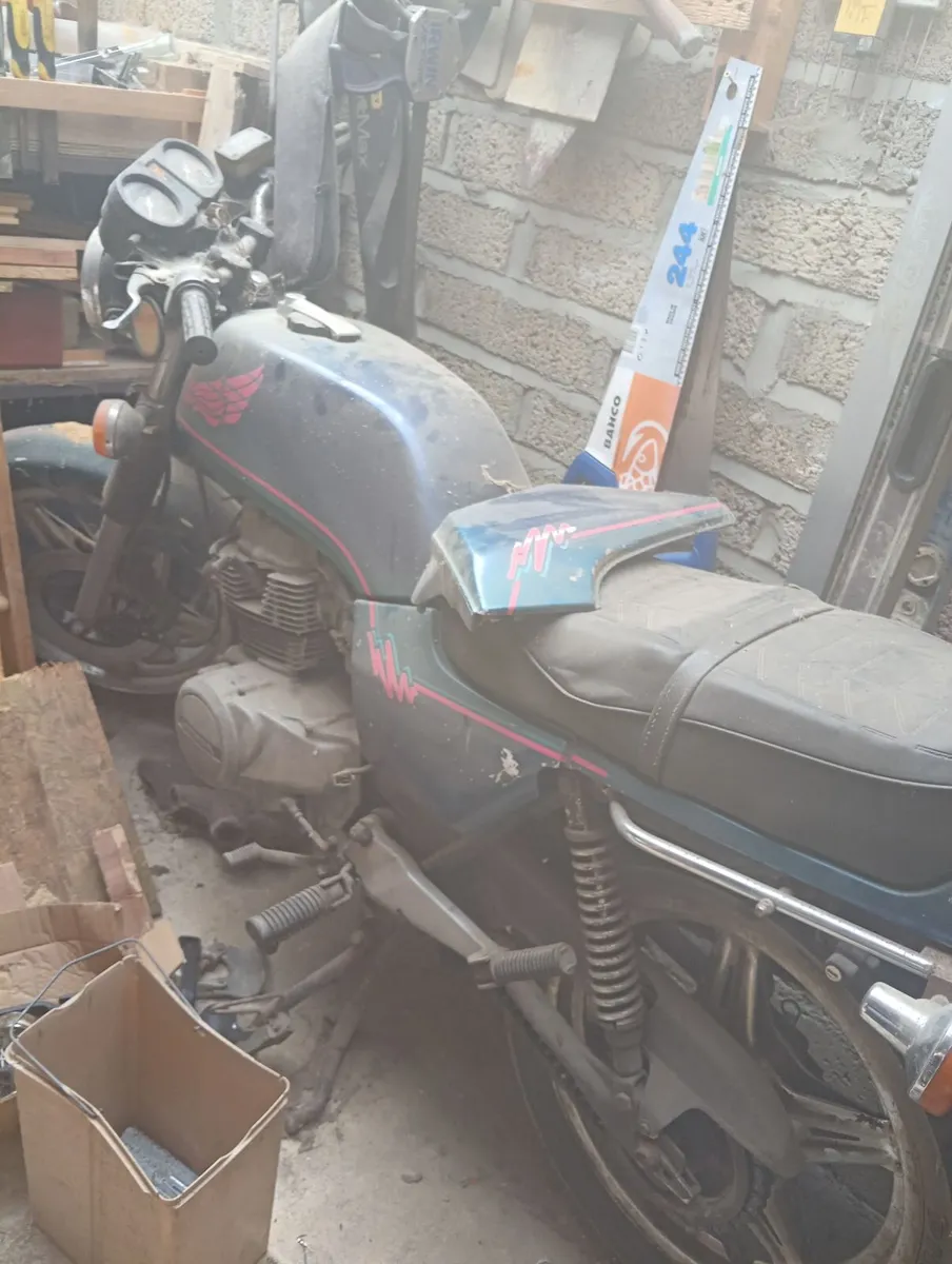 Honda Other 1981 - Image 1