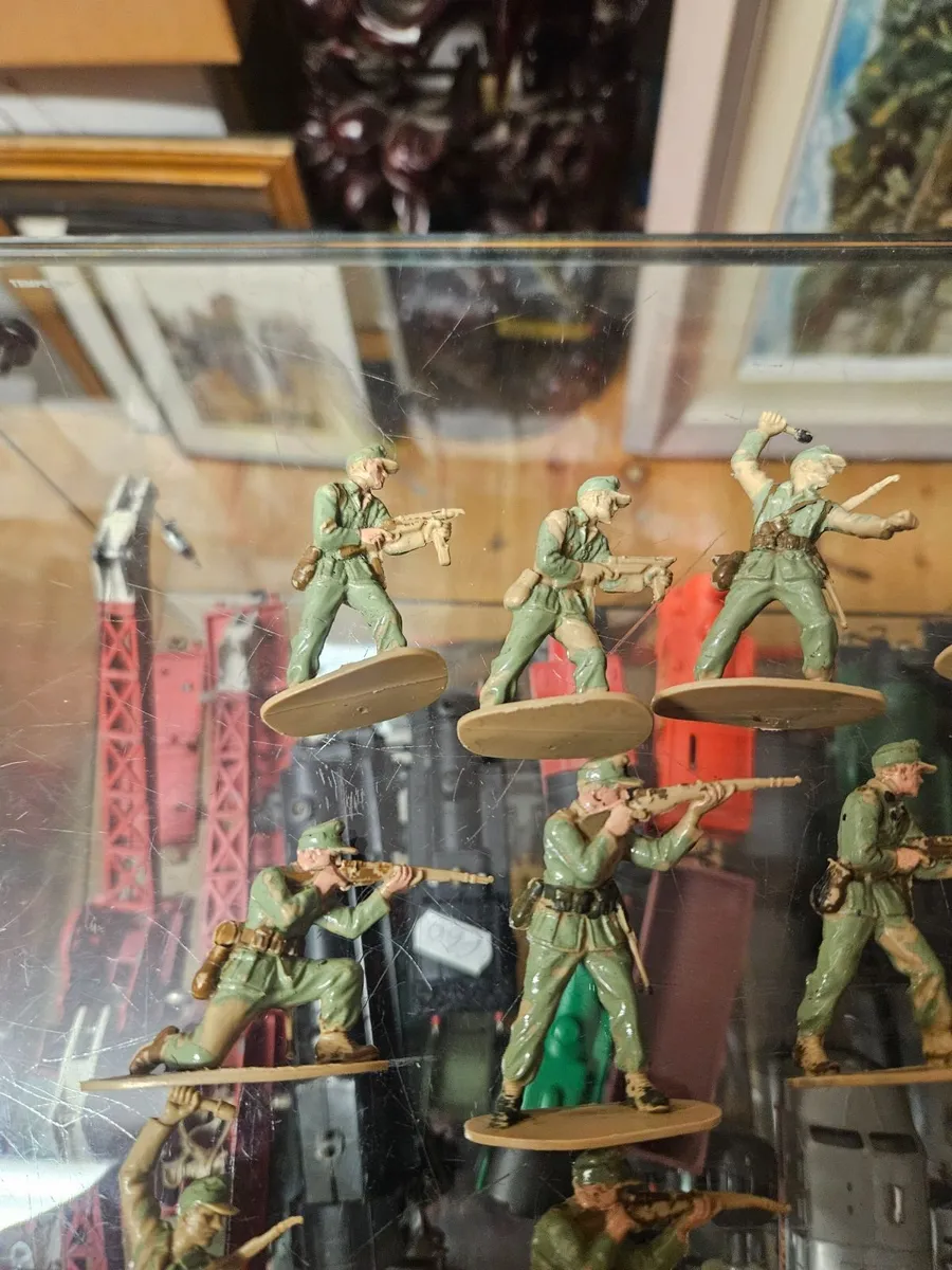 Airfix German WW2 Africa Korp Soldiers - Image 3