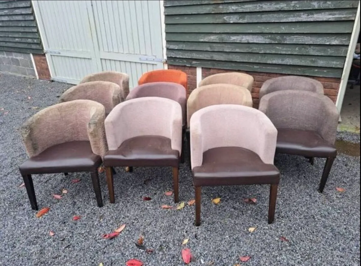 Free Chairs