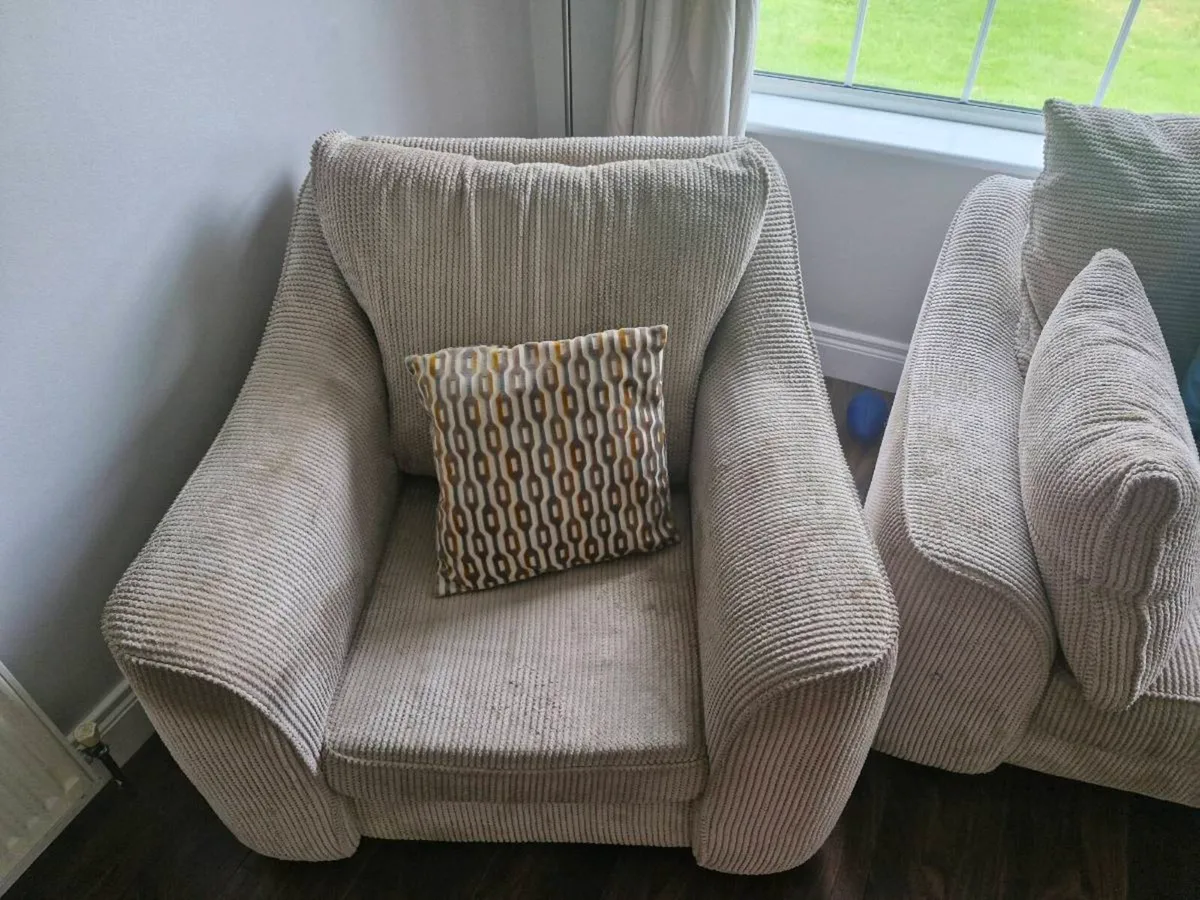 Craughwell Furniture – 4-Seater Sofa & 1-Seater Ch - Image 4