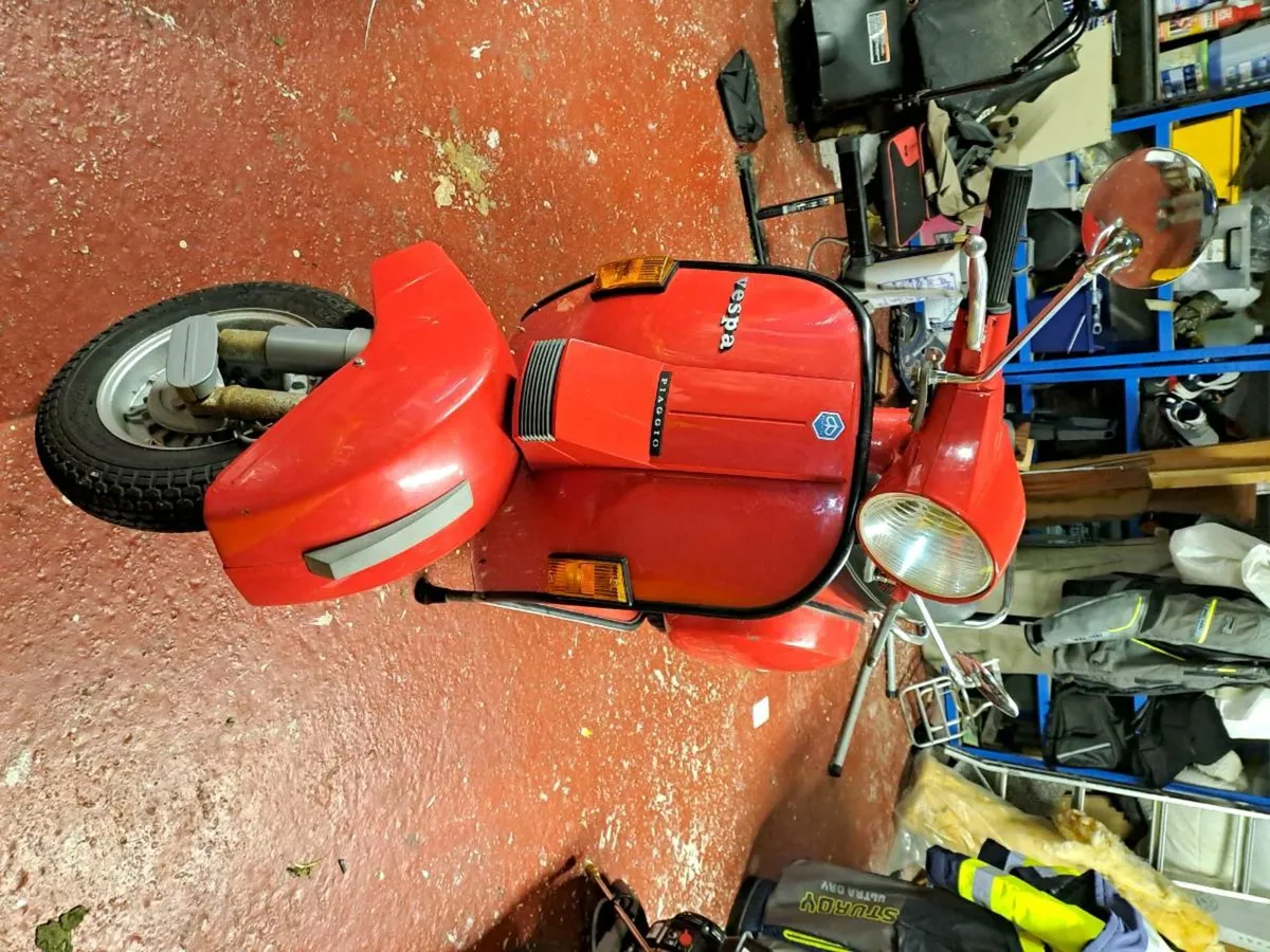 Vespa PX80 E Lusso - Image 2