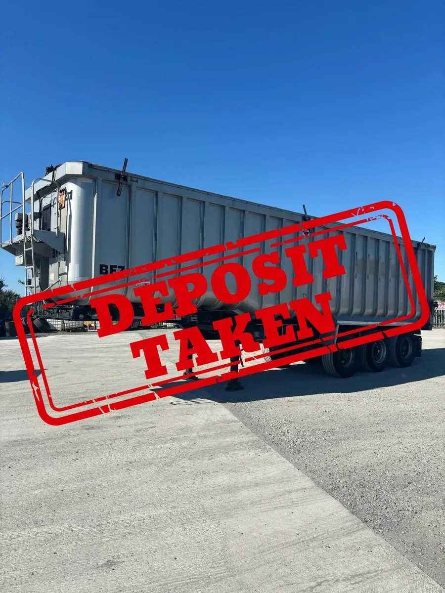 Bulk Alloy Tipping Trailer For Sale - Image 1