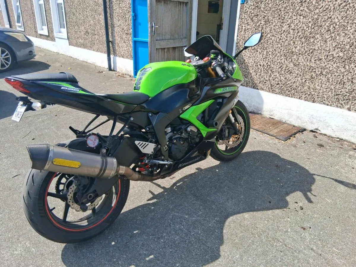 KAWASAKI ZX636R - Image 3