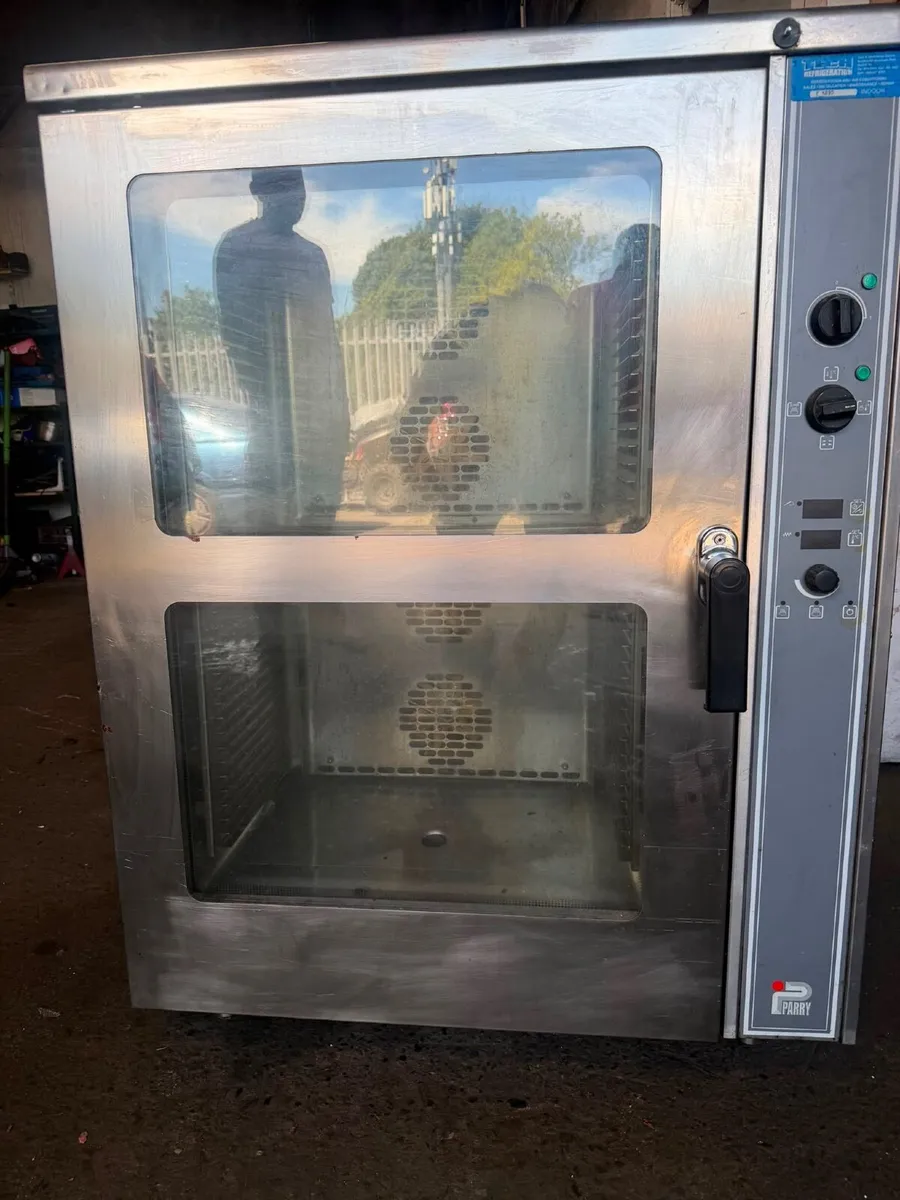 commercial combination steam and convection oven - Image 3