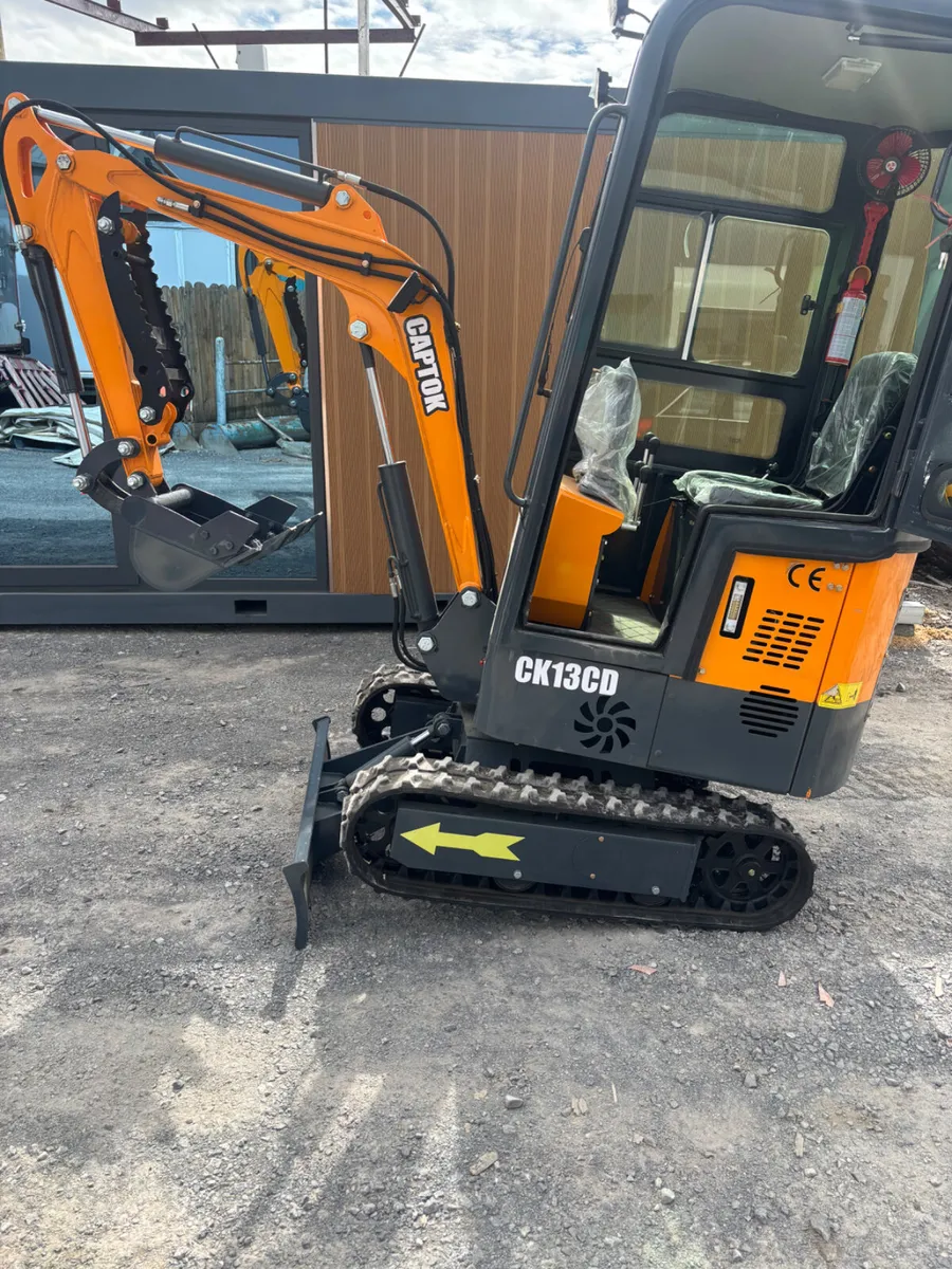 1 ton mini digger new - Image 1