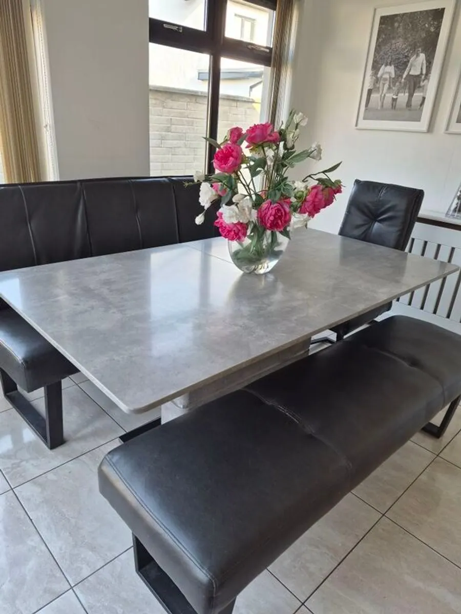 kitchen dining - Image 1