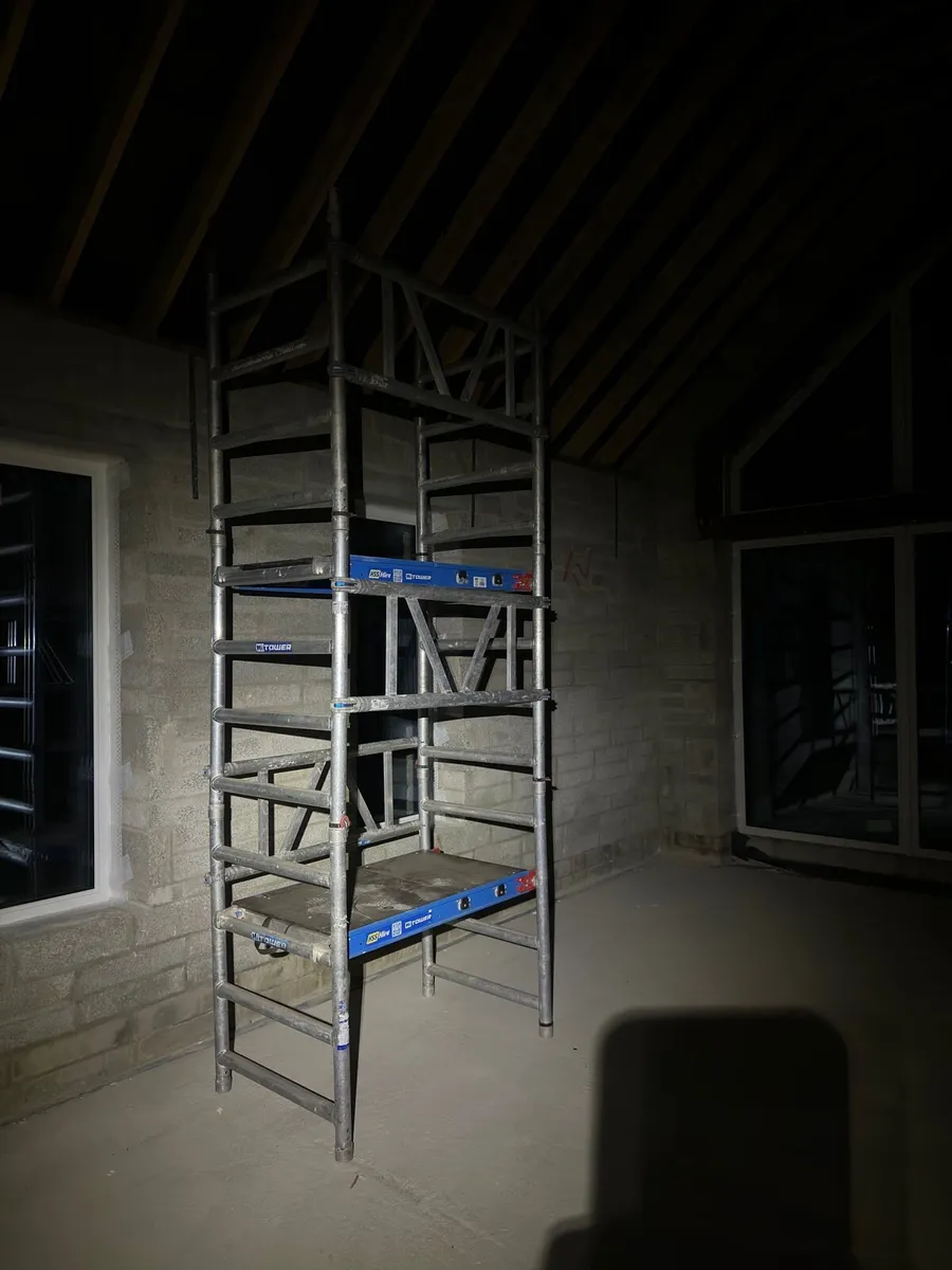 Scaffolding Tower - Image 2