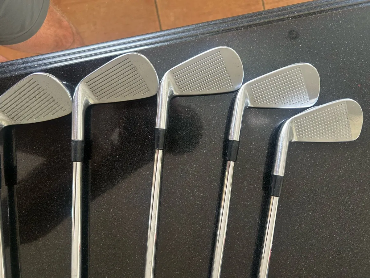 Titleist 716 AP2 Irons - Image 4