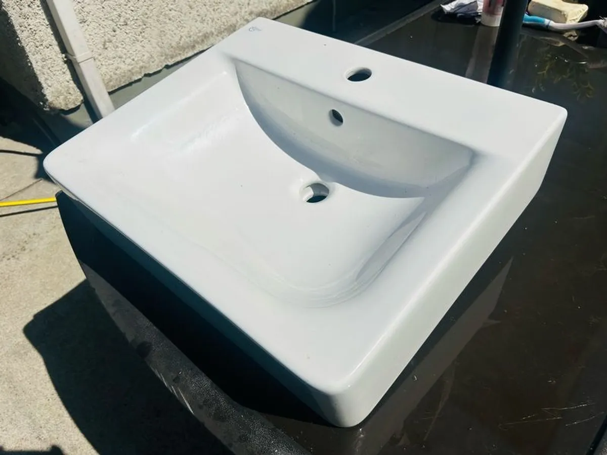 Ideal Countertop Sink - Image 4