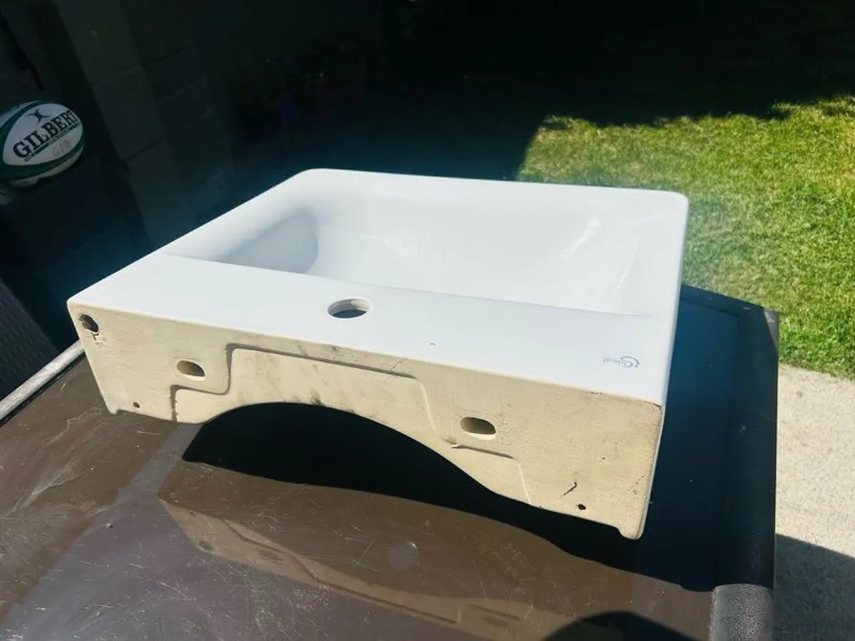 Ideal Countertop Sink - Image 3